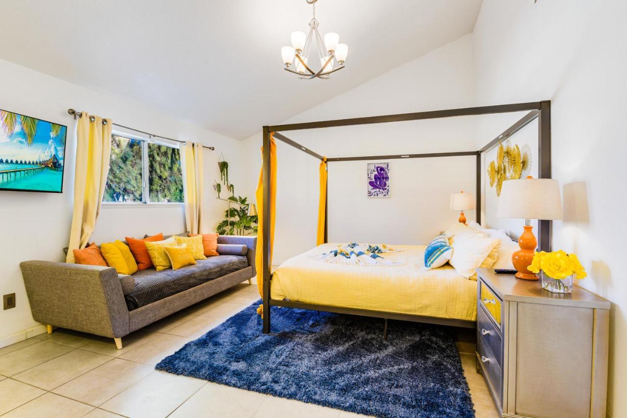 Desert Pool House: Sun, Swim, Sip & Stay Indio Exterior foto